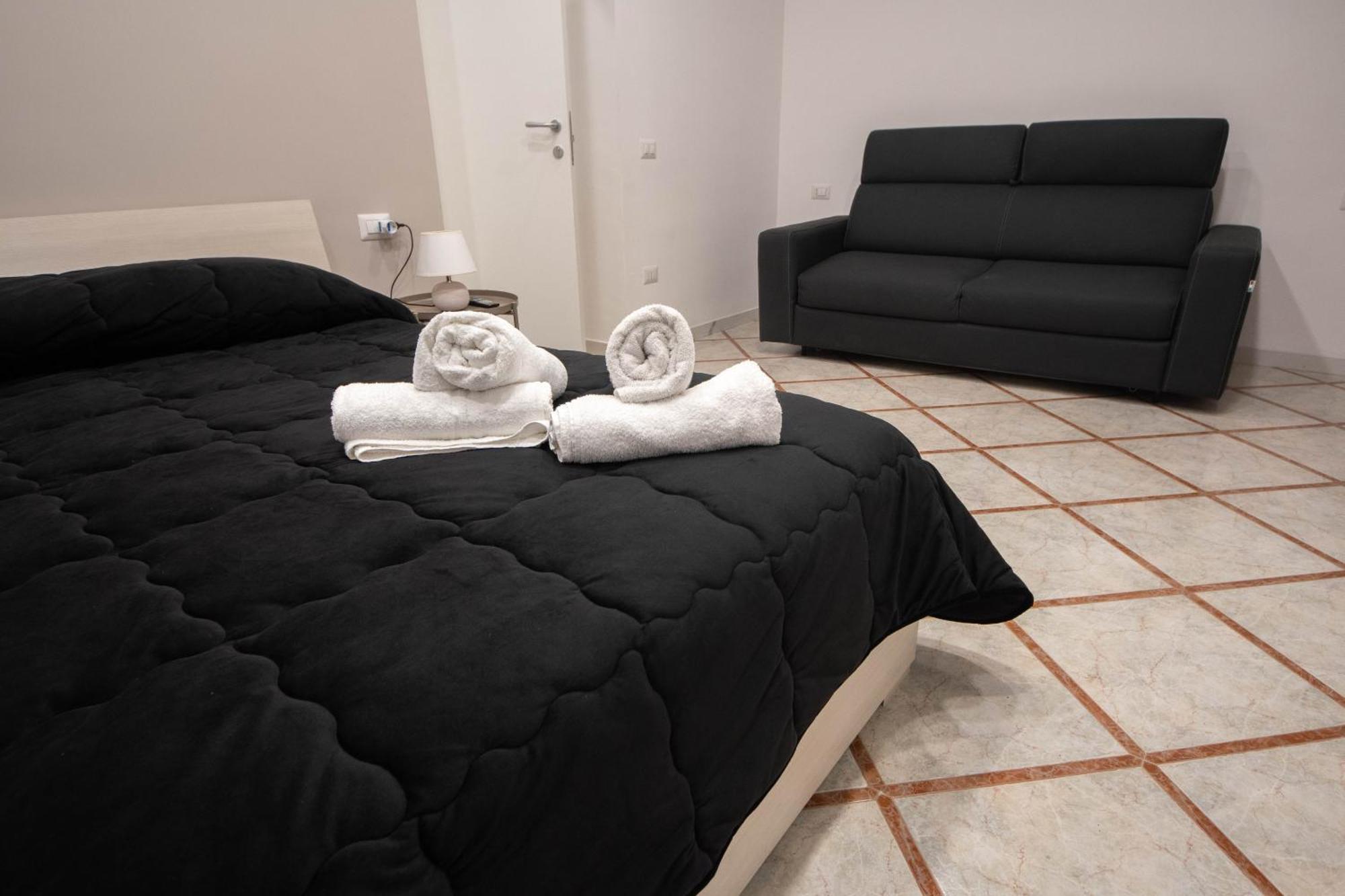 Buona Napoli Apartment ภายนอก รูปภาพ