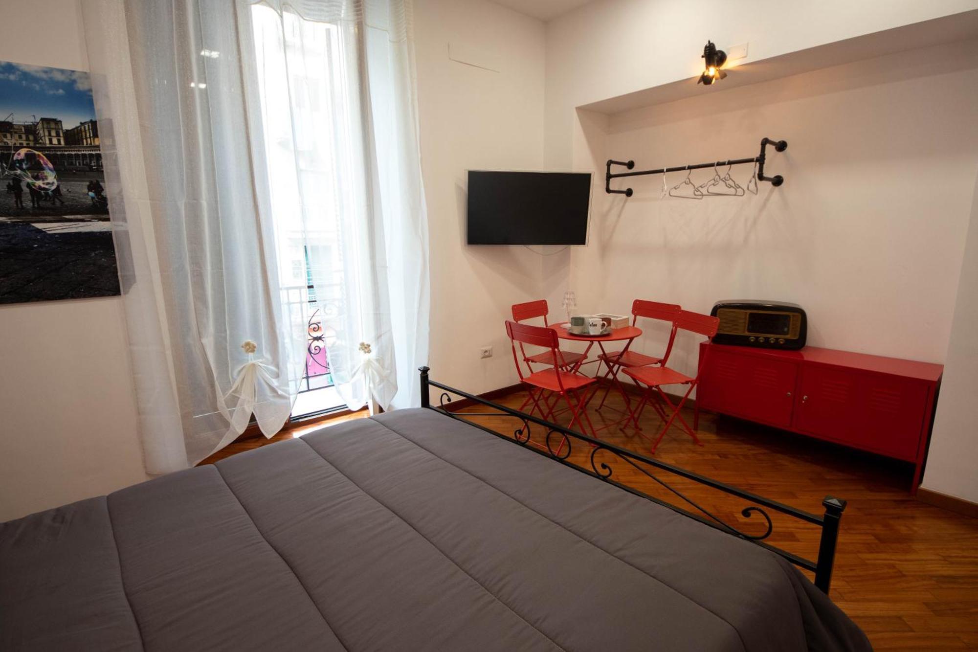 Buona Napoli Apartment ภายนอก รูปภาพ