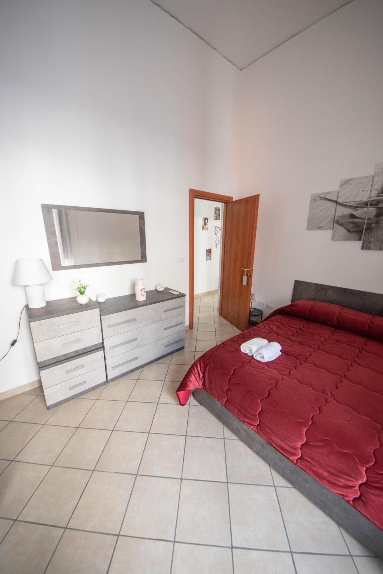 Buona Napoli Apartment ภายนอก รูปภาพ